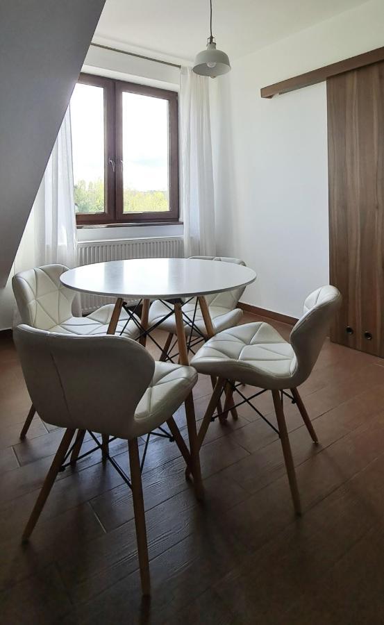 Apartamenty Sasinowka Екстериор снимка